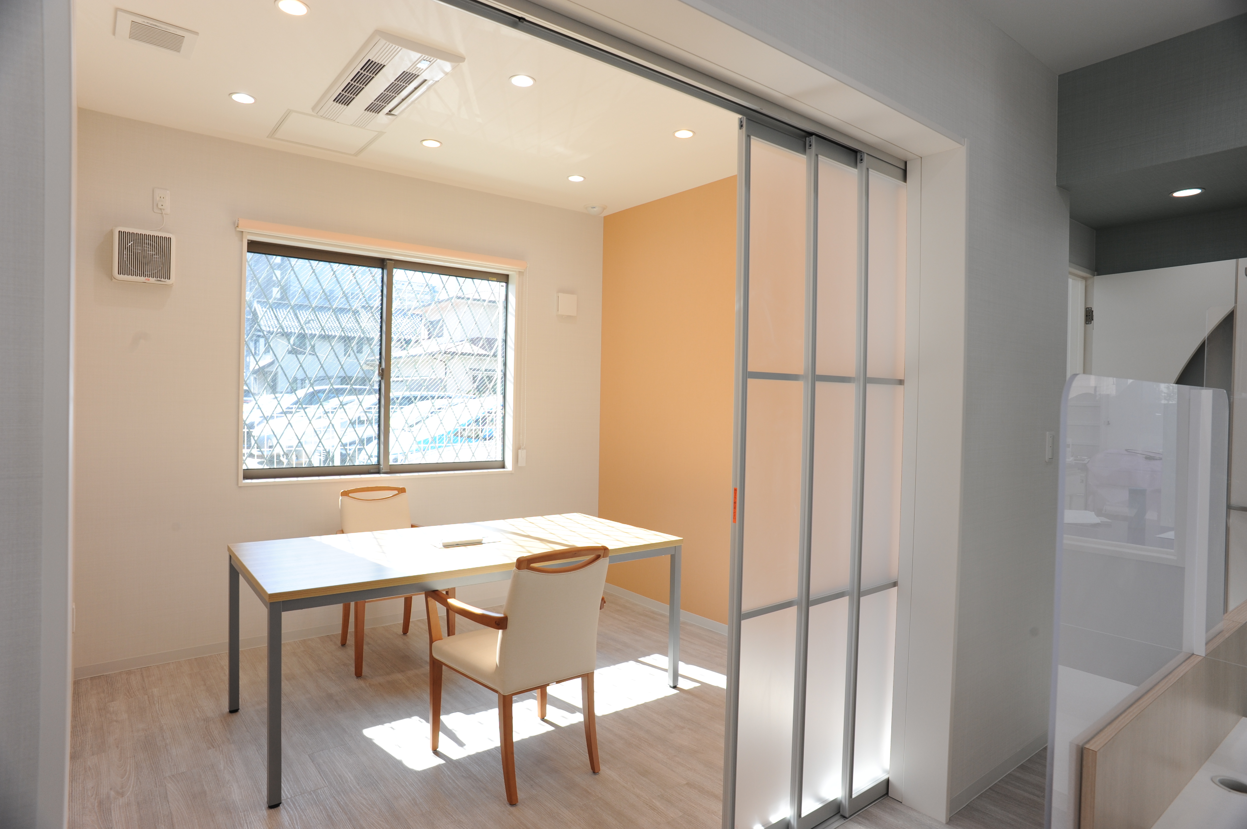 たから薬局本厚木店の正社員 医療コンシェルジュ 調剤薬局の求人情報イメージ3